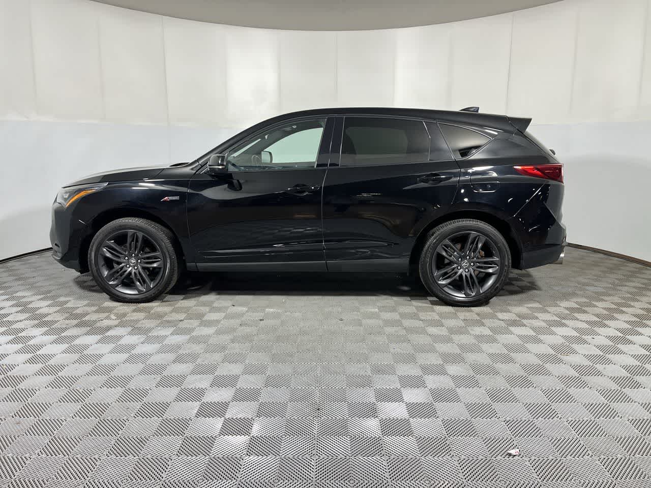 2023 Acura RDX — detail view