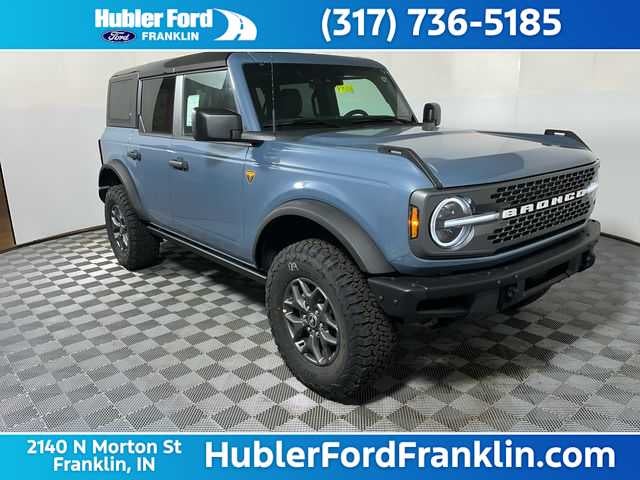 2025 Ford Bronco Badlands in Azure Gray Metallic Tri-Coat — front three-quarter view