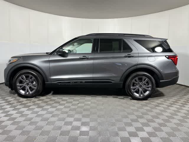 2026 Ford Explorer — detail view