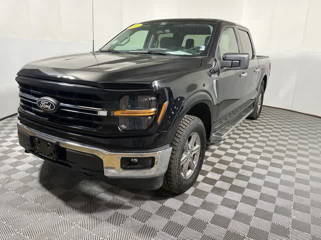 2025 Ford F-150 — interior view
