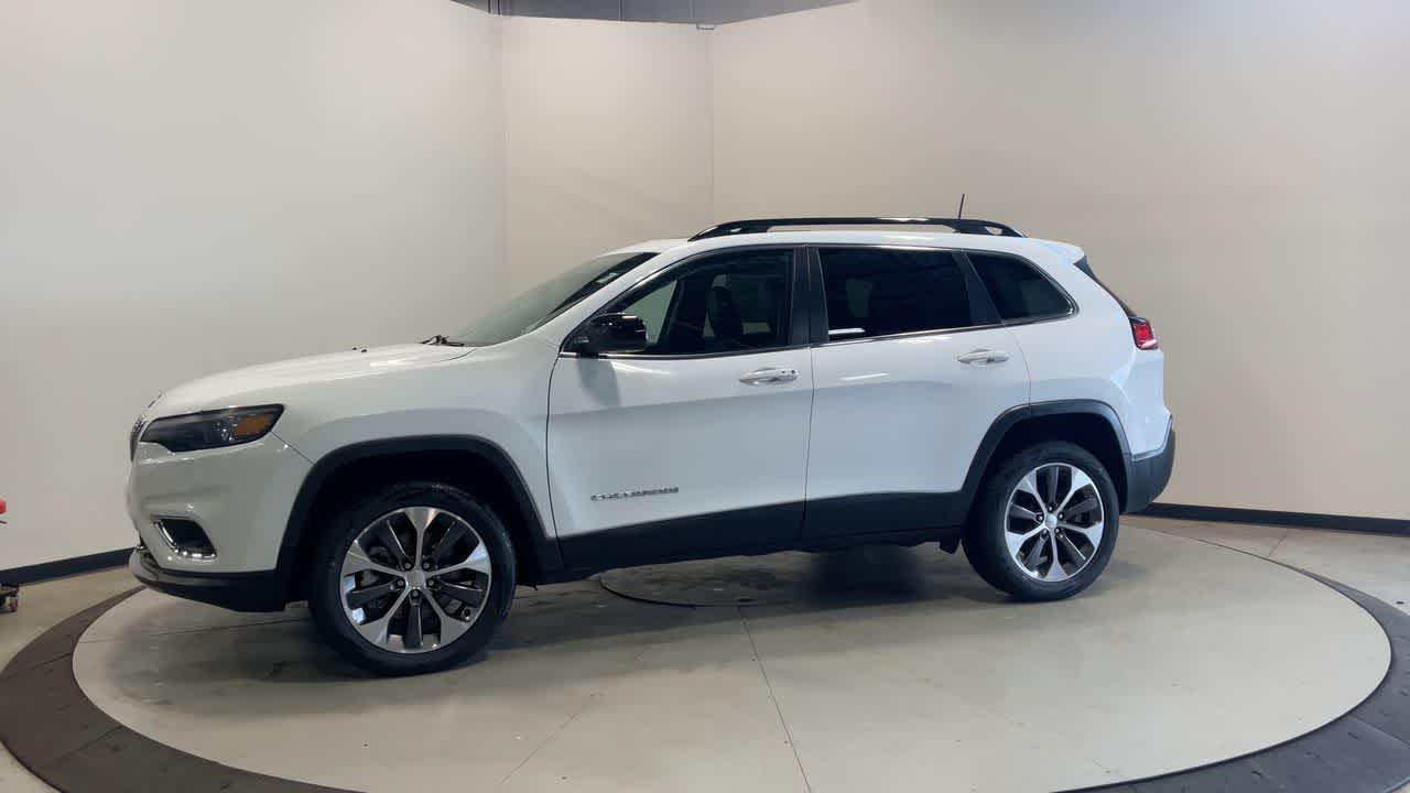 2022 Jeep Cherokee — rear three-quarter view