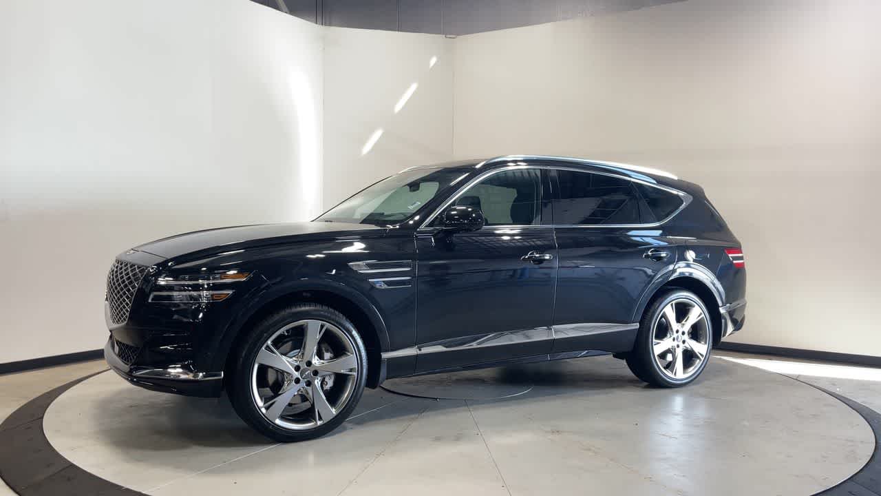 2022 Genesis GV80 — rear three-quarter view