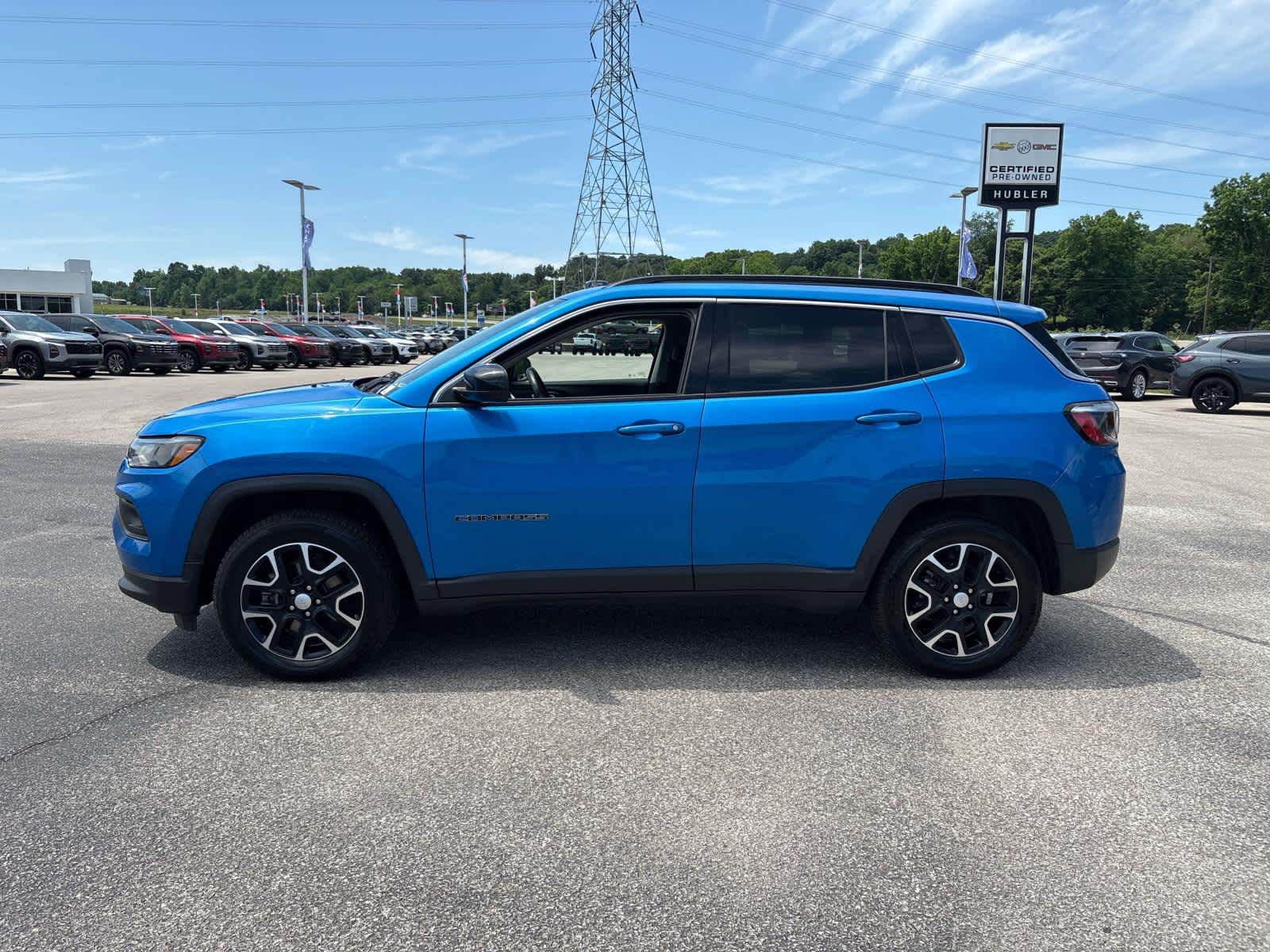 2022 Jeep Compass — side profile view
