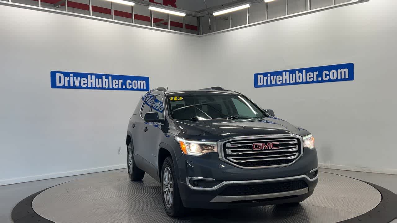 2019 GMC Acadia — detail view