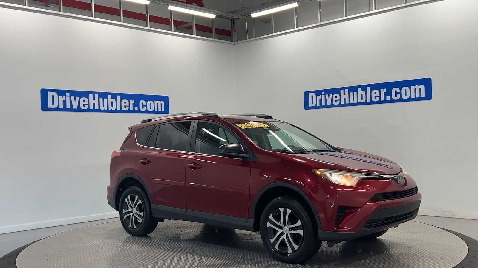 2018 Toyota RAV4 — detail view