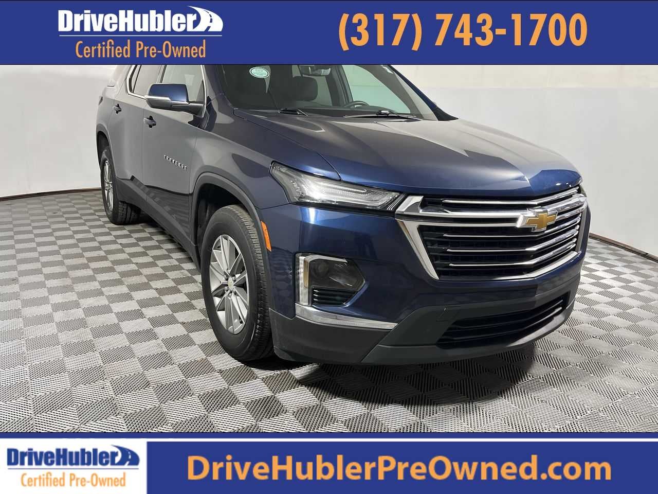 2023 Chevrolet Traverse LT Cloth in Northsky Blue Metallic — front three-quarter view