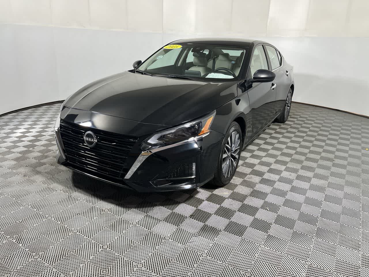 2025 Nissan Altima — interior view