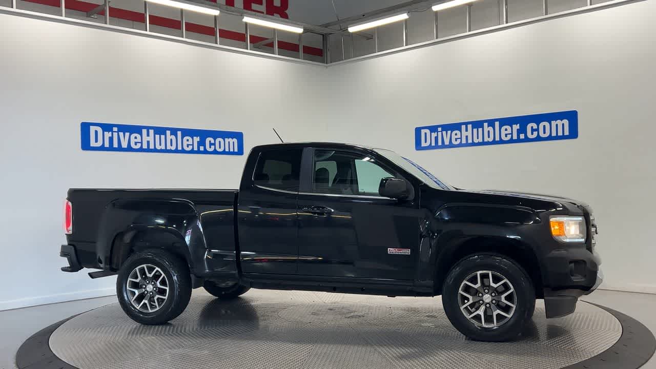 2015 GMC Canyon — rear three-quarter view
