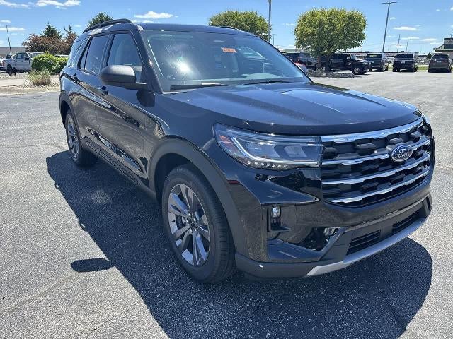 2026 Ford Explorer Active in Agate Black Metallic — front three-quarter view
